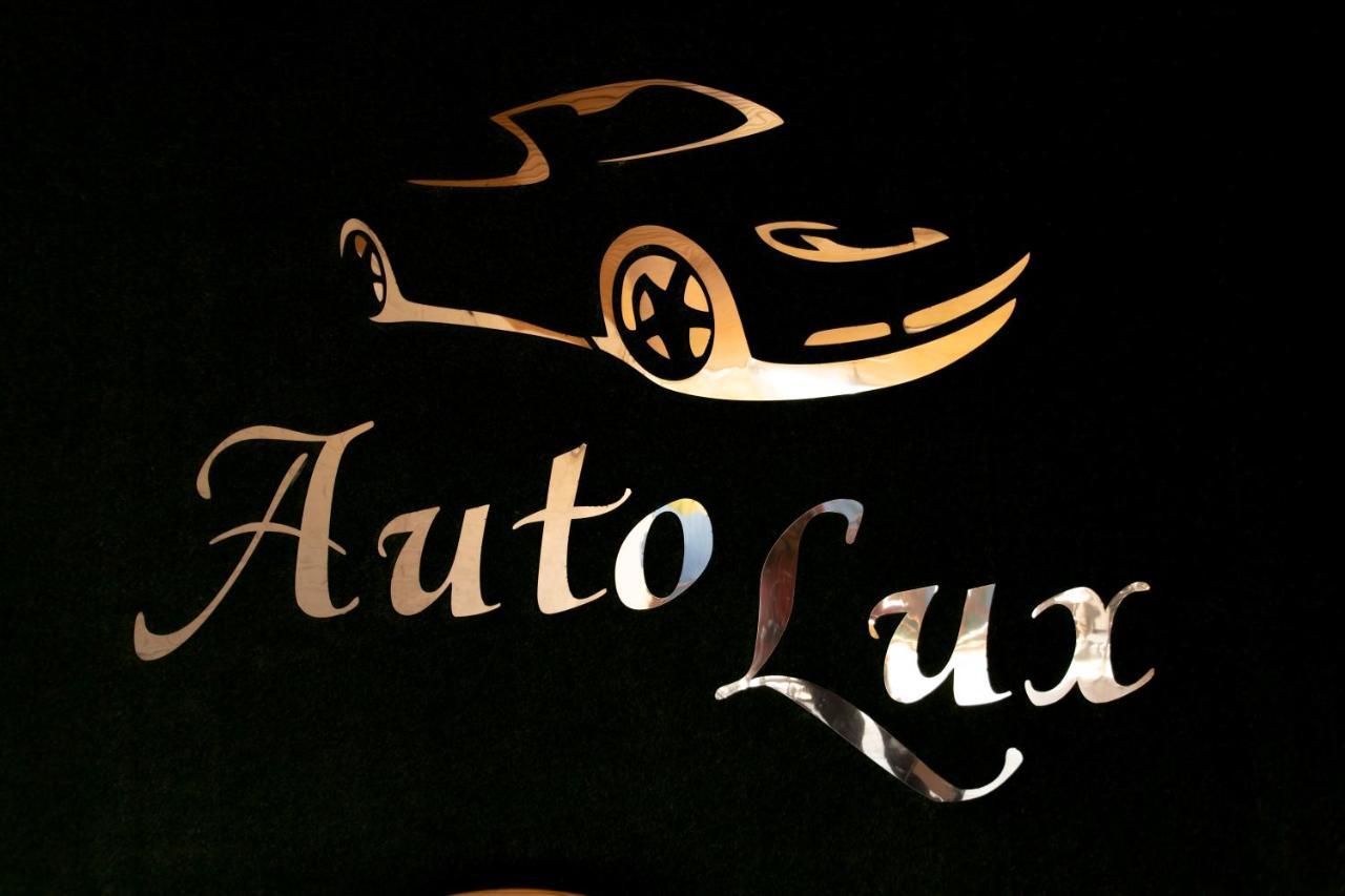 Autolux Hotel Кахул Екстериор снимка