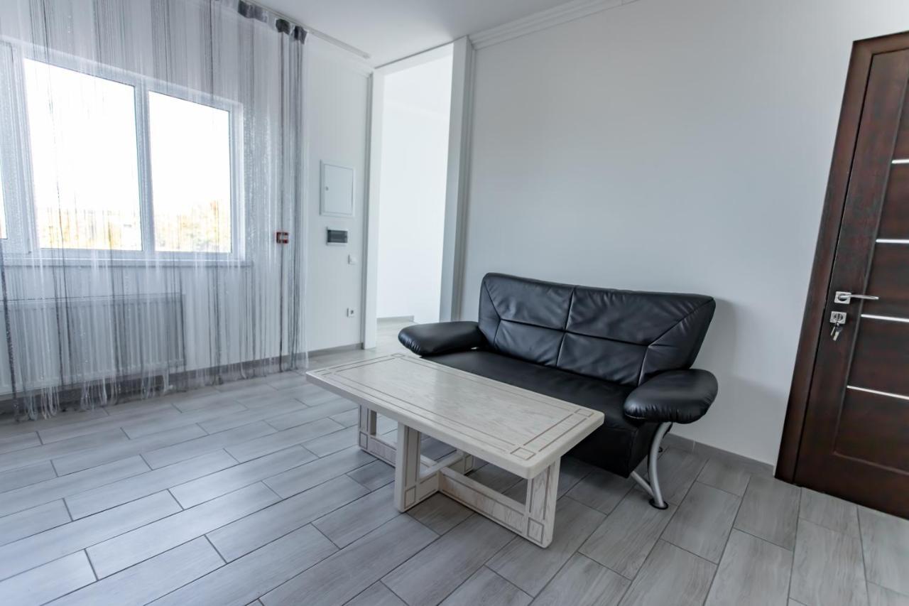 Autolux Hotel Кахул Екстериор снимка